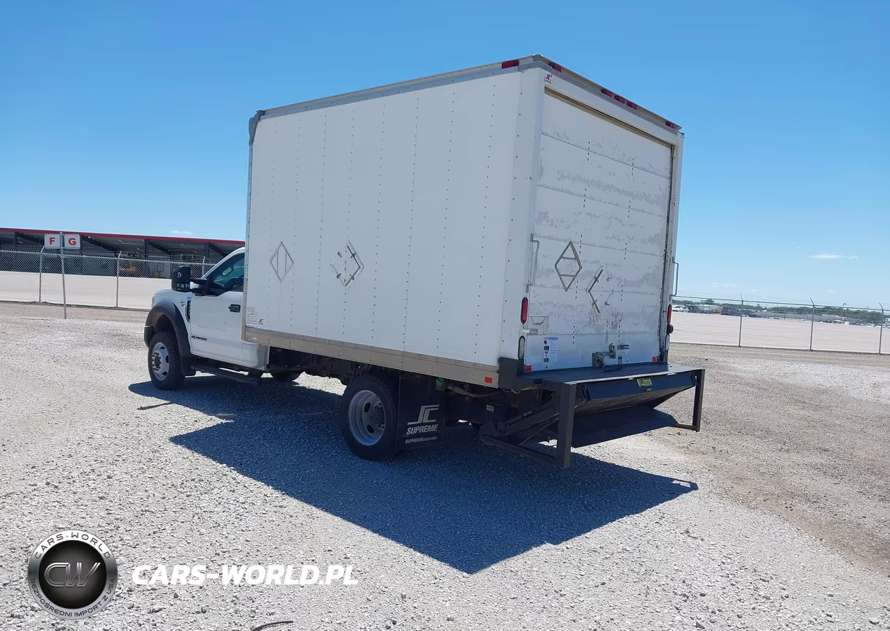 2017 Ford F-550 Chassis Xl-Xlt VIN:1FDUF5GT4HED60055 - 3