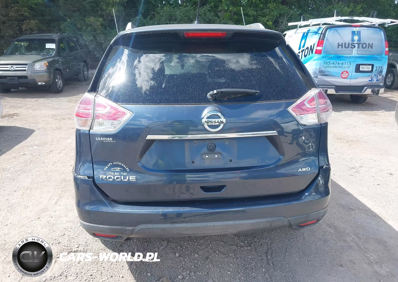 2016 Nissan Rogue S VIN:KNMAT2MV7GP632637 - 17