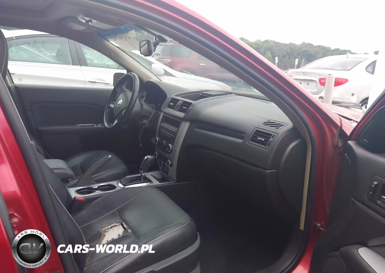 2010 Mercury Milan Premier VIN:3MEHM0JG5AR653071 - 5
