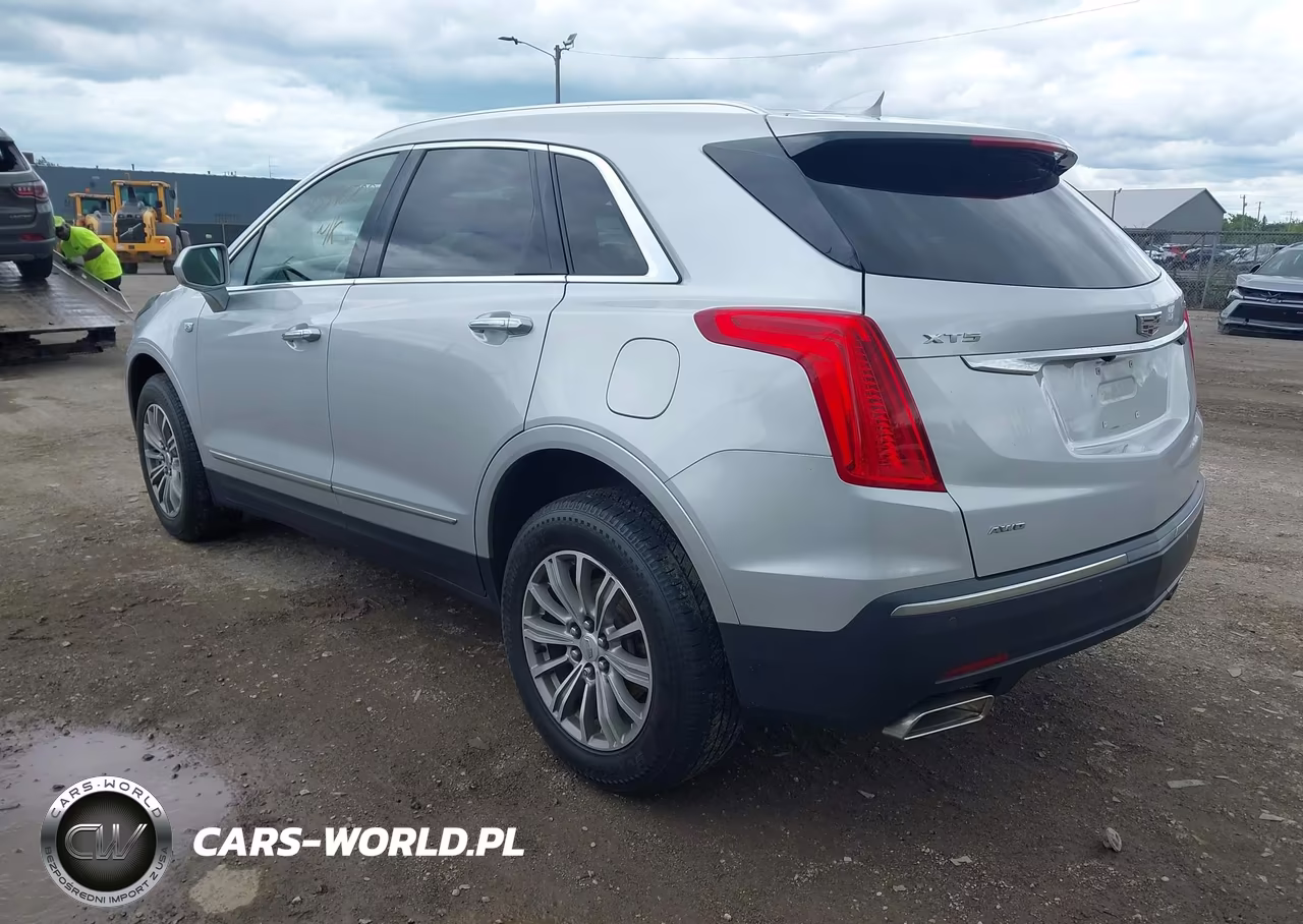 2018 Cadillac Xt5 Luxury VIN:1GYKNDRS9JZ159404 - 3