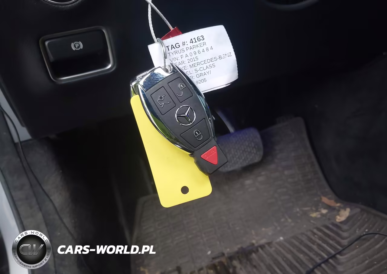 2015 Mercedes-Benz S 550 VIN:WDDUG8CB7FA096484 - 11