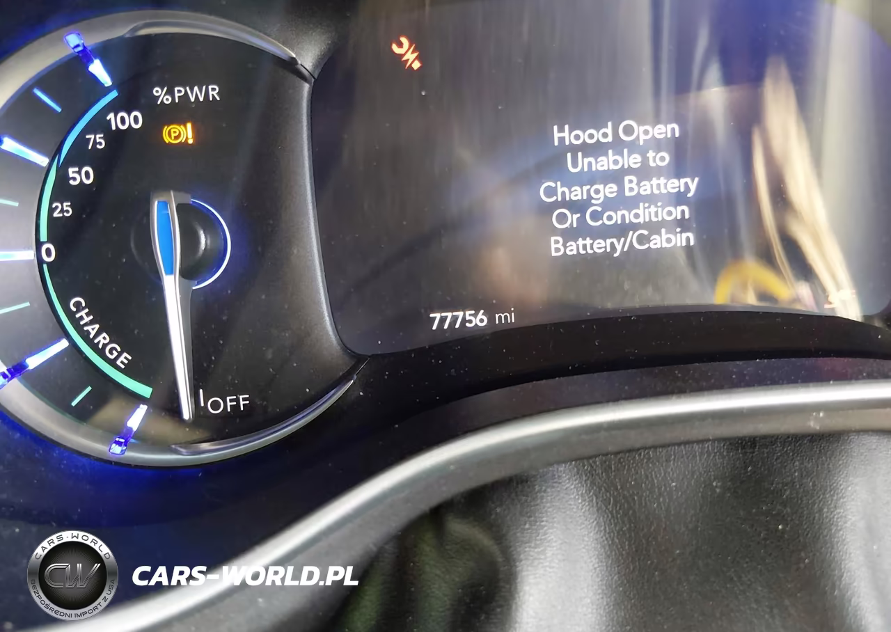 2021 Chrysler Pacifica Hybrid Touring L VIN:2C4RC1L76MR594716 - 15