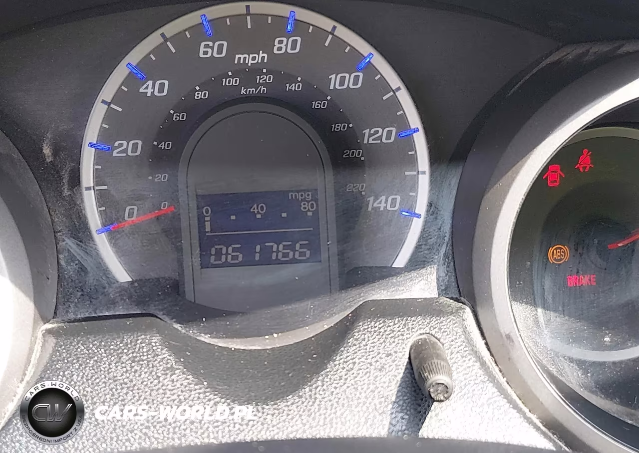 2010 Honda Fit VIN:JHMGE8G20AS014359 - 16