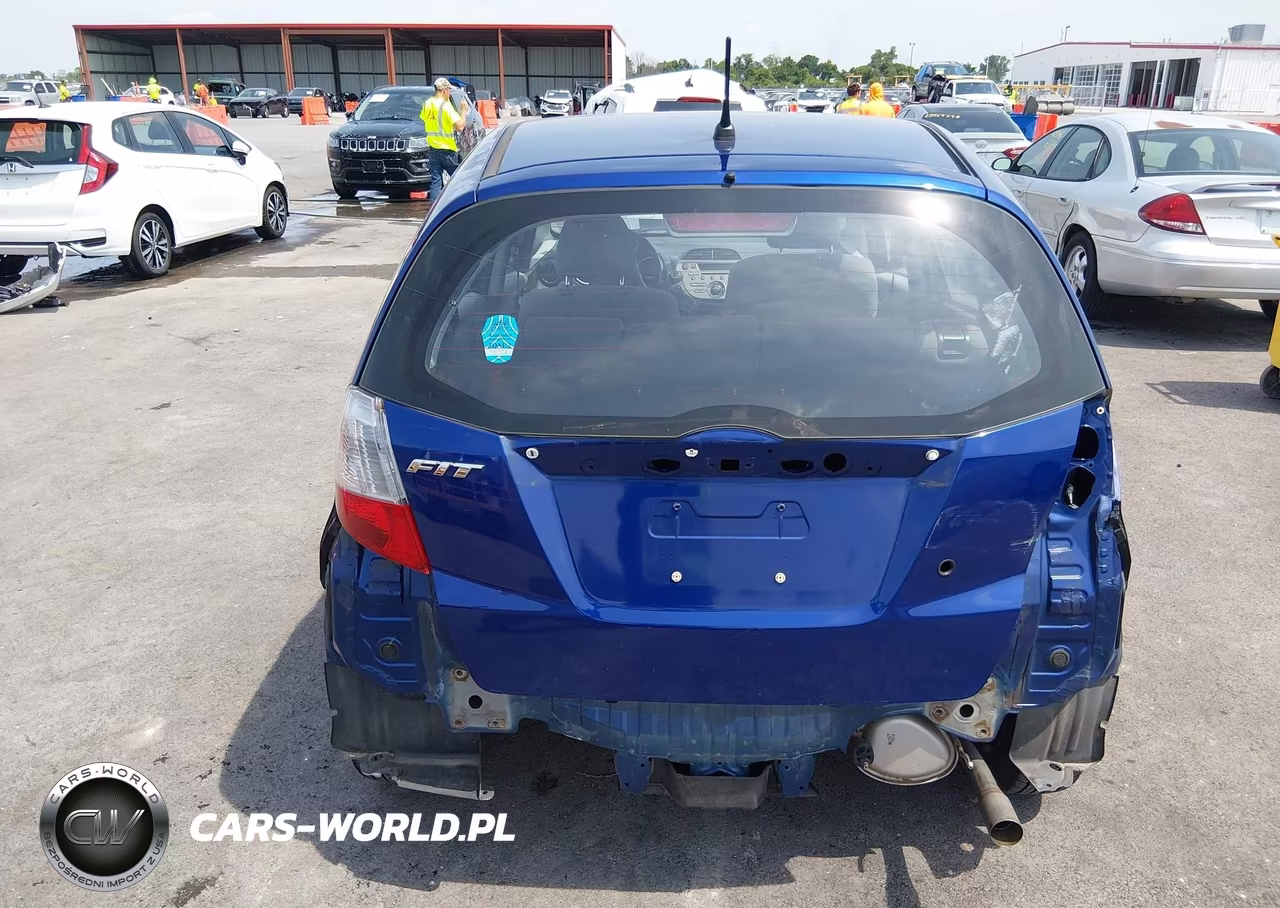 2010 Honda Fit VIN:JHMGE8G20AS014359 - 17