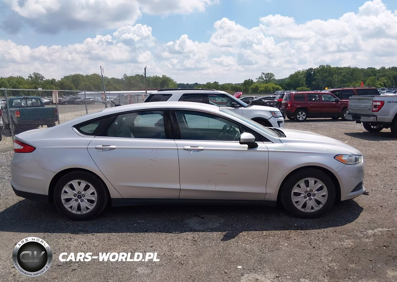 2014 Ford Fusion S VIN:3FA6P0G78ER371980 - 13