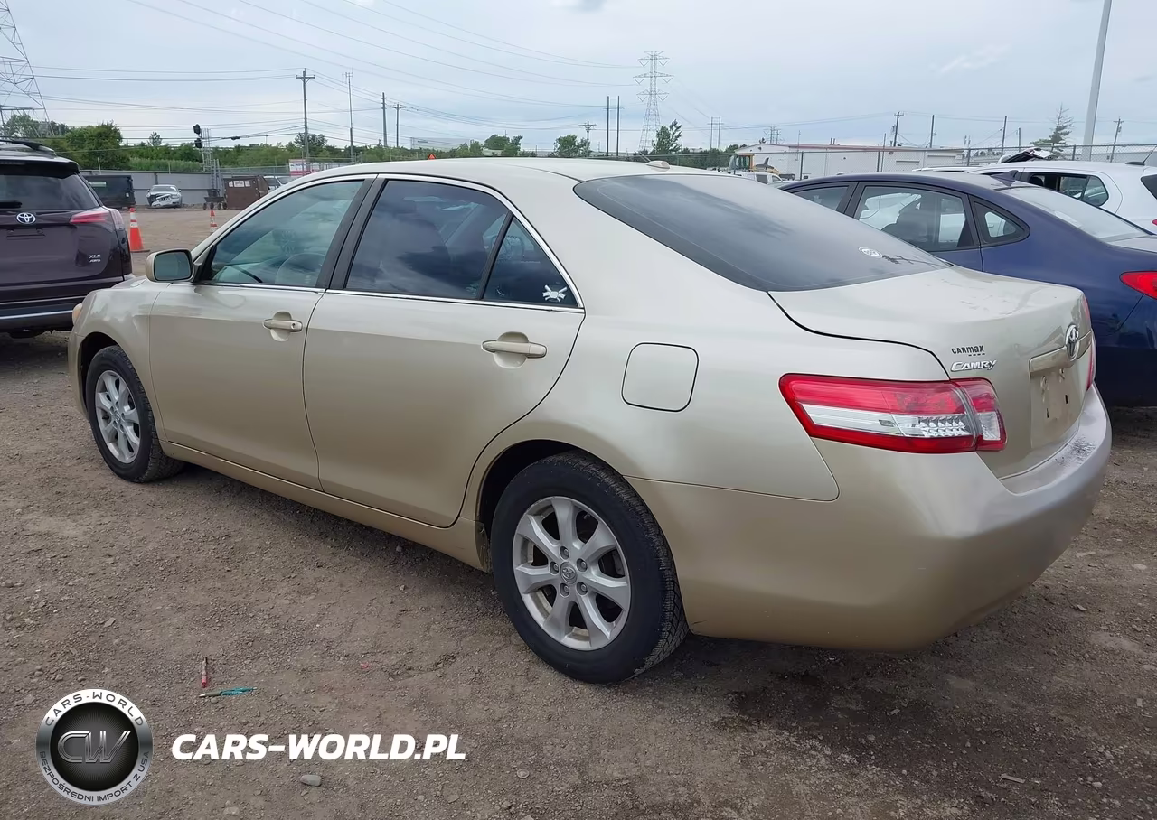 2011 Toyota Camry Le VIN:4T4BF3EKXBR110232 - 3