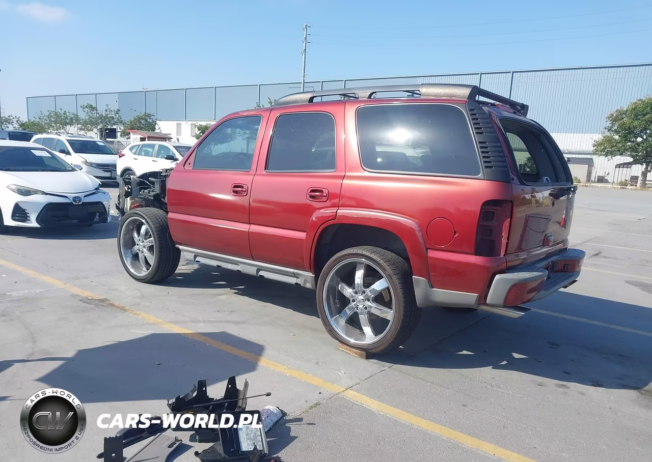2003 Chevrolet Tahoe Z71 VIN:1GNEK13T83R253604 - 3