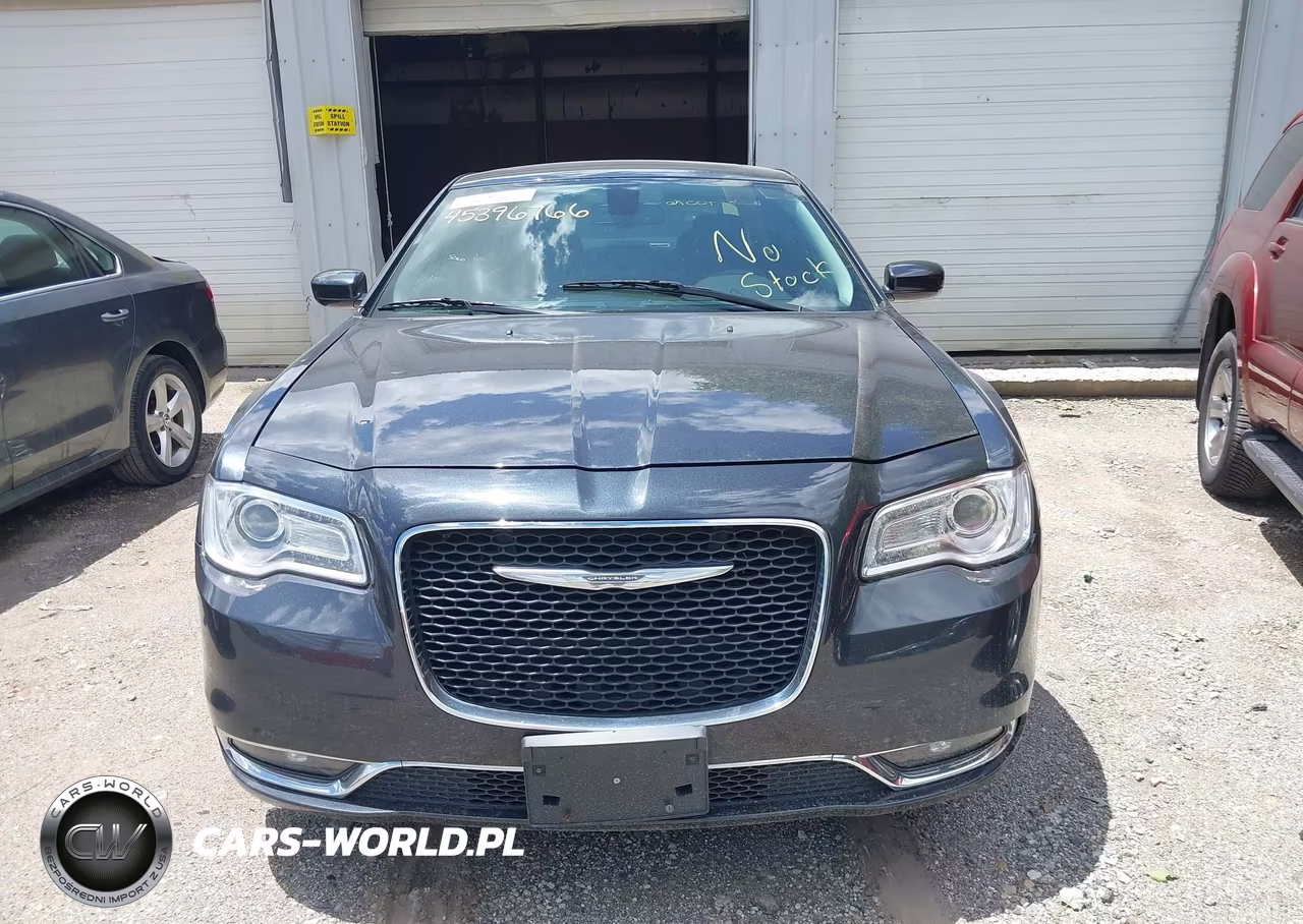 2017 Chrysler 300 Limited VIN:2C3CCAAG1HH512223 - 12