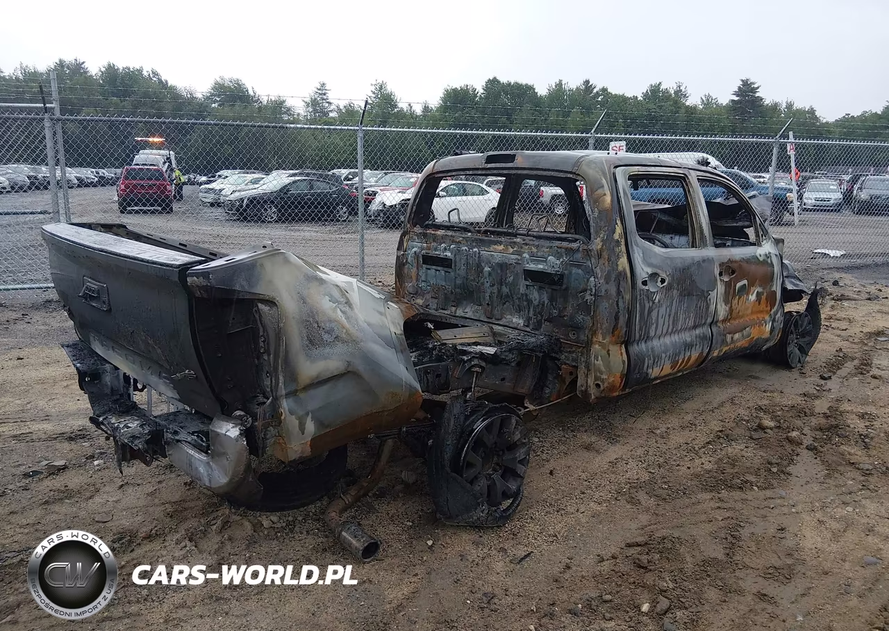 2021 Toyota Tacoma Sr5 V6 VIN:3TMDZ5BN9MM120427 - 4