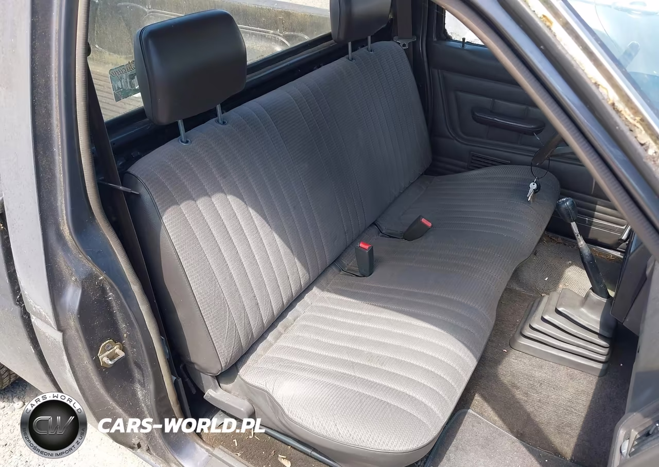 1990 Nissan D21 Short Bed VIN:1N6SD11S2LC424931 - 8