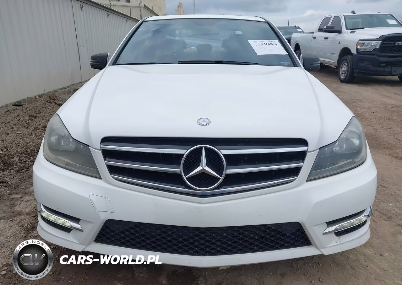 2014 Mercedes-Benz C 250 Sport VIN:WDDGF4HB4ER307819 - 12