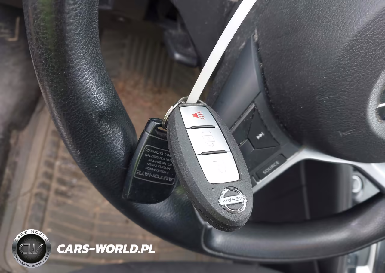 2018 Nissan Kicks S VIN:3N1CP5CU8JL498864 - 11