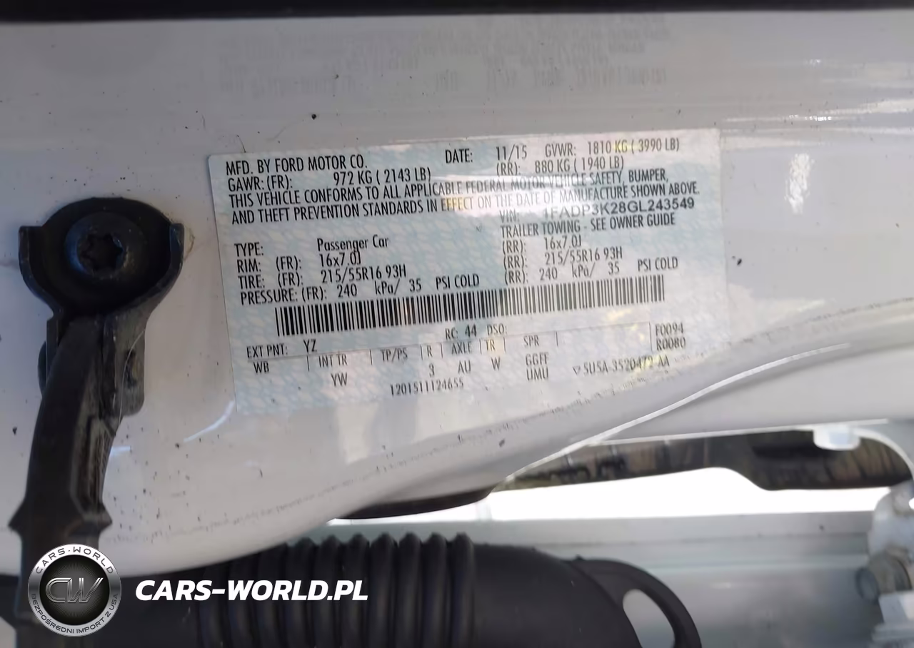 2016 Ford Focus Se VIN:1FADP3K28GL243549 - 9