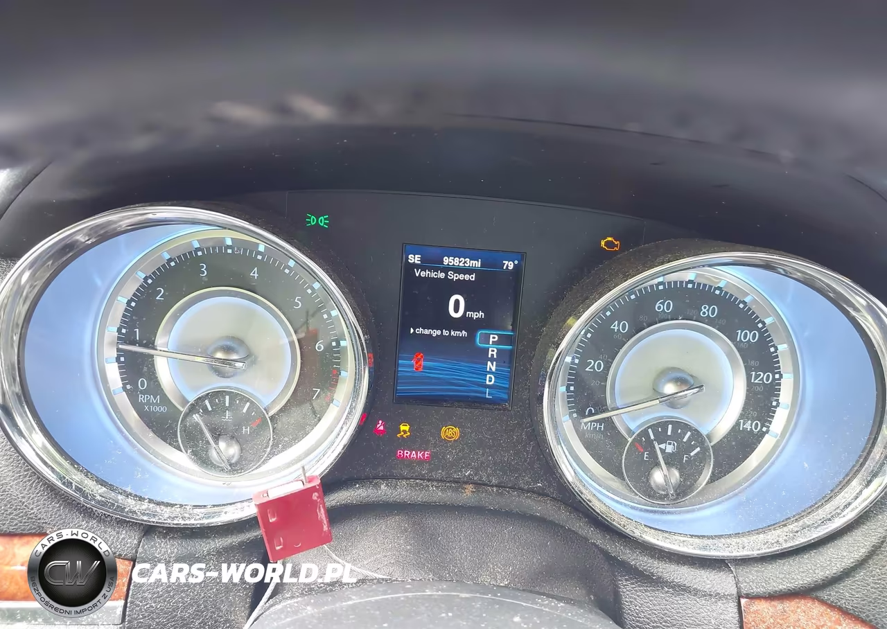 2014 Chrysler 300 VIN:2C3CCAAG2EH214310 - 7