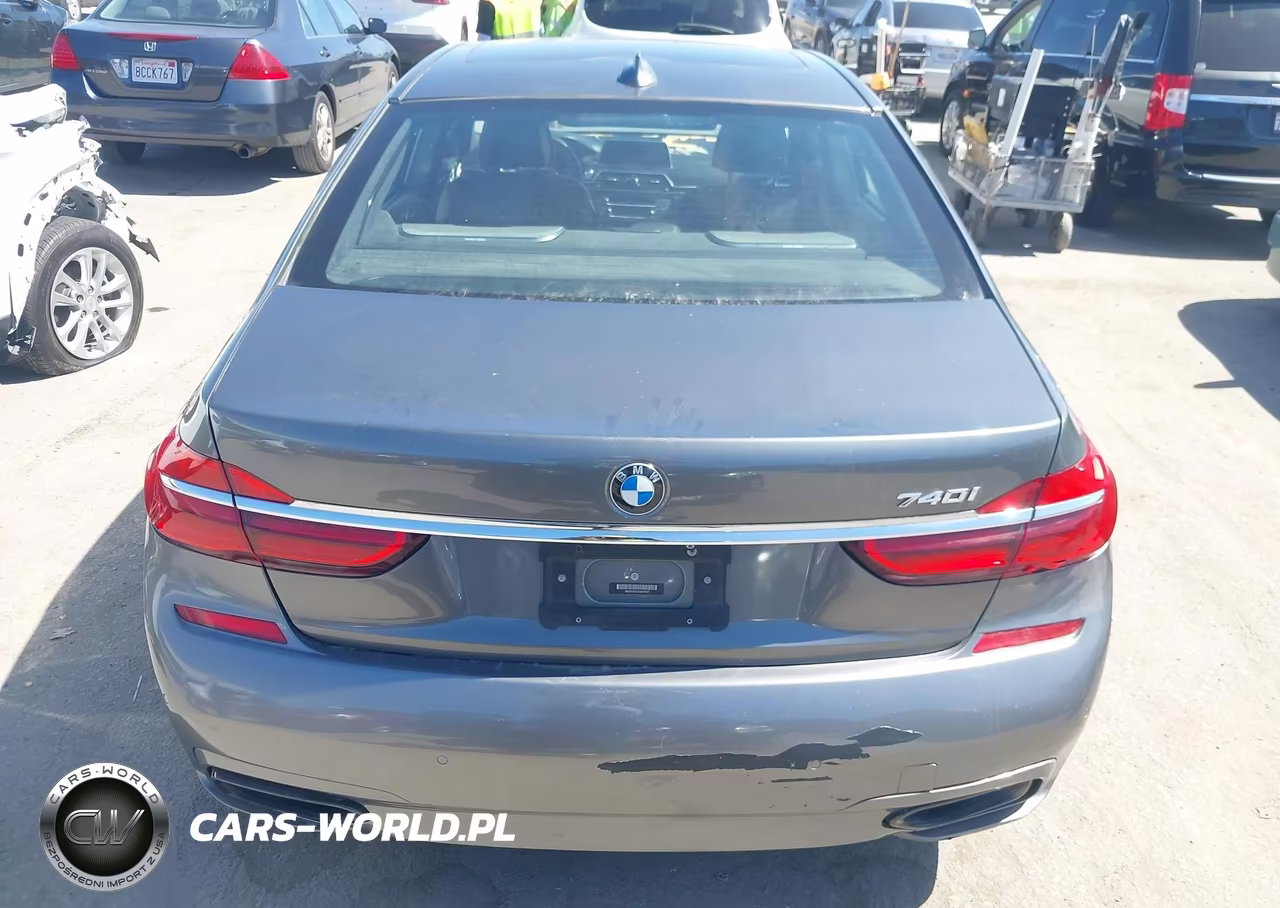 2016 BMW 740 I VIN:WBA7E2C57GG547607 - 16