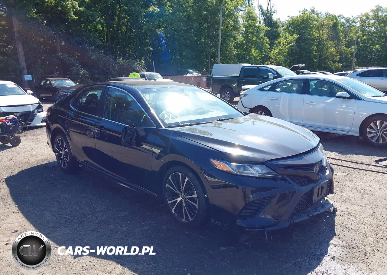 2020 Toyota Camry Se