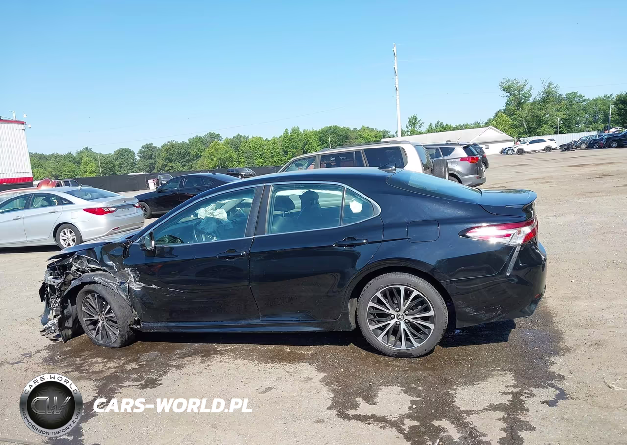 2020 Toyota Camry Se VIN:4T1G11AK3LU364603 - 14
