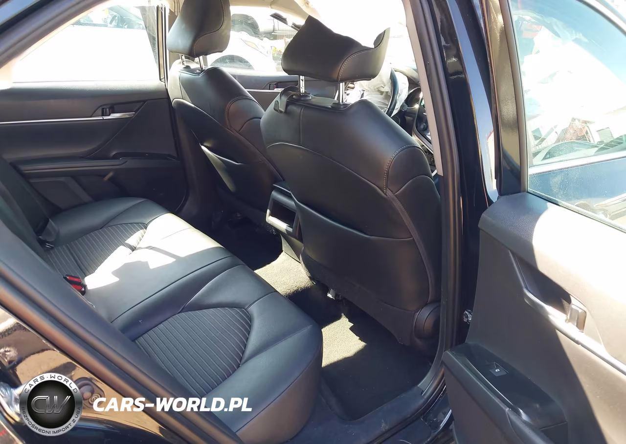 2020 Toyota Camry Se VIN:4T1G11AK3LU364603 - 8