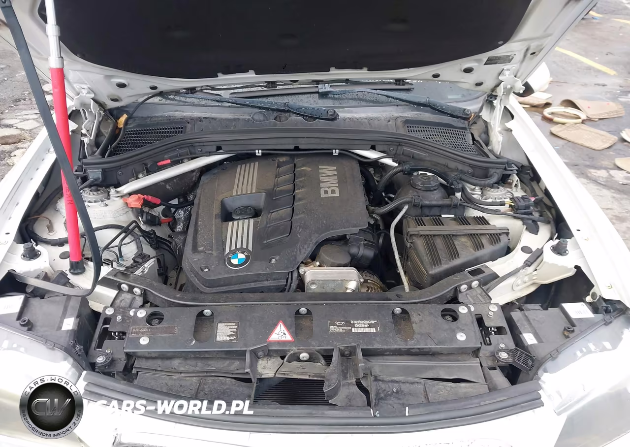 2012 BMW X3 xDrive28I VIN:5UXWX5C51CL725540 - 10