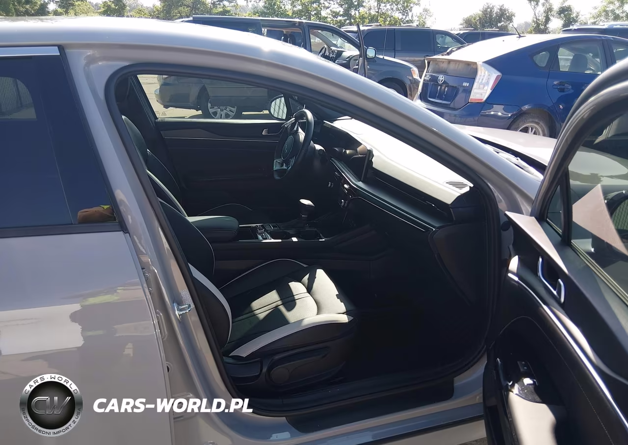 2025 Kia K5 Gt-Line VIN:KNAG64J78S5388677 - 5