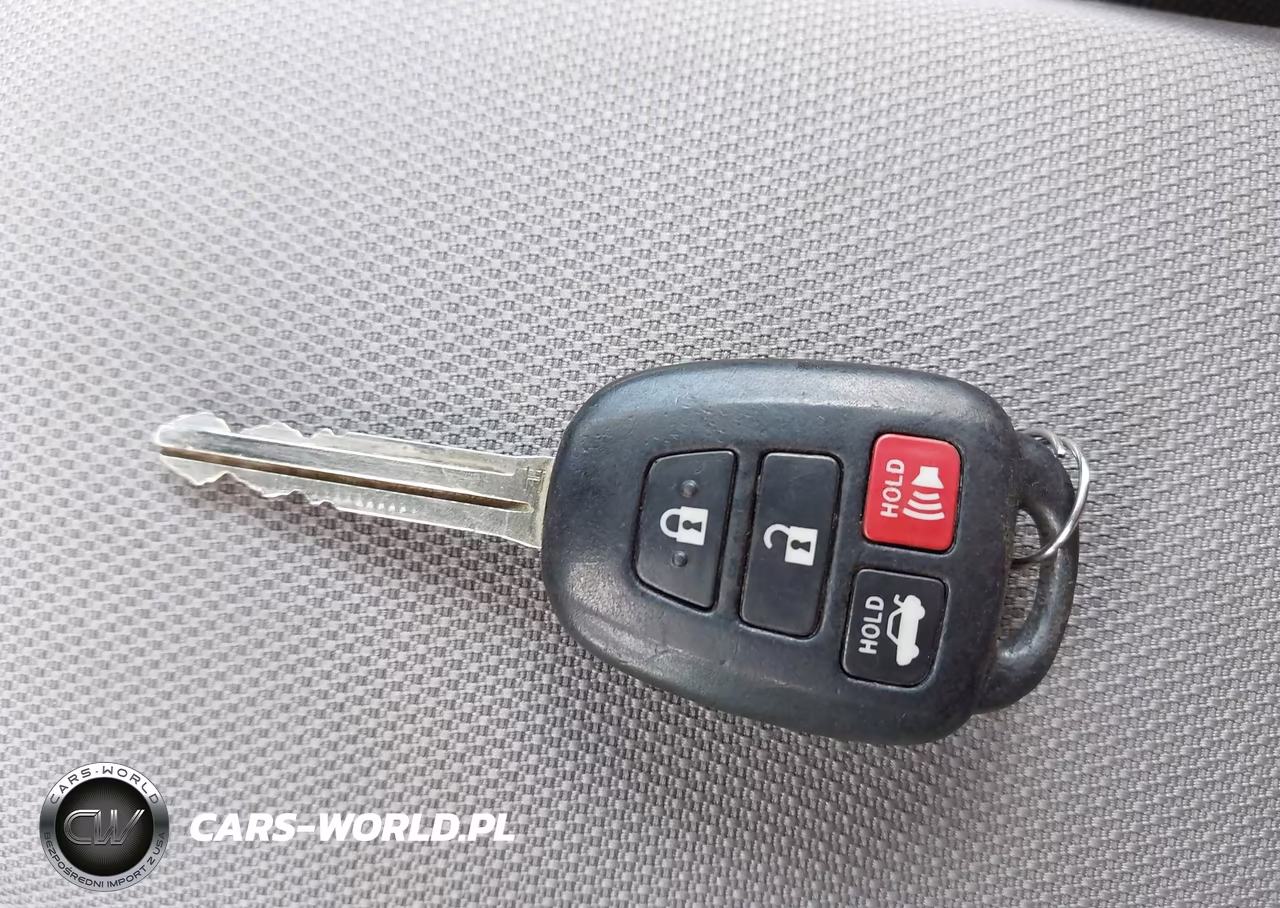 2016 Toyota Corolla Le VIN:5YFBURHE1GP557520 - 11