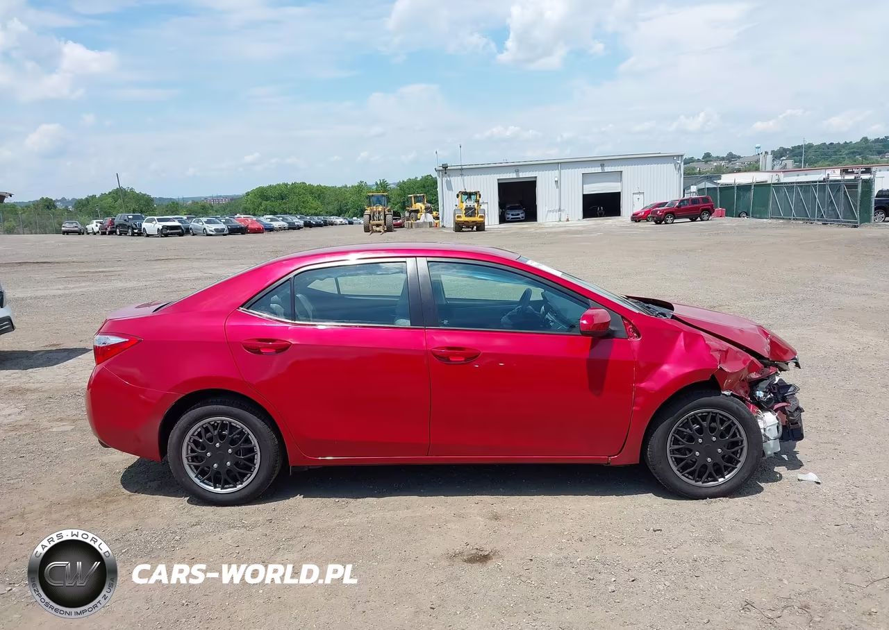 2016 Toyota Corolla Le VIN:5YFBURHE1GP557520 - 13