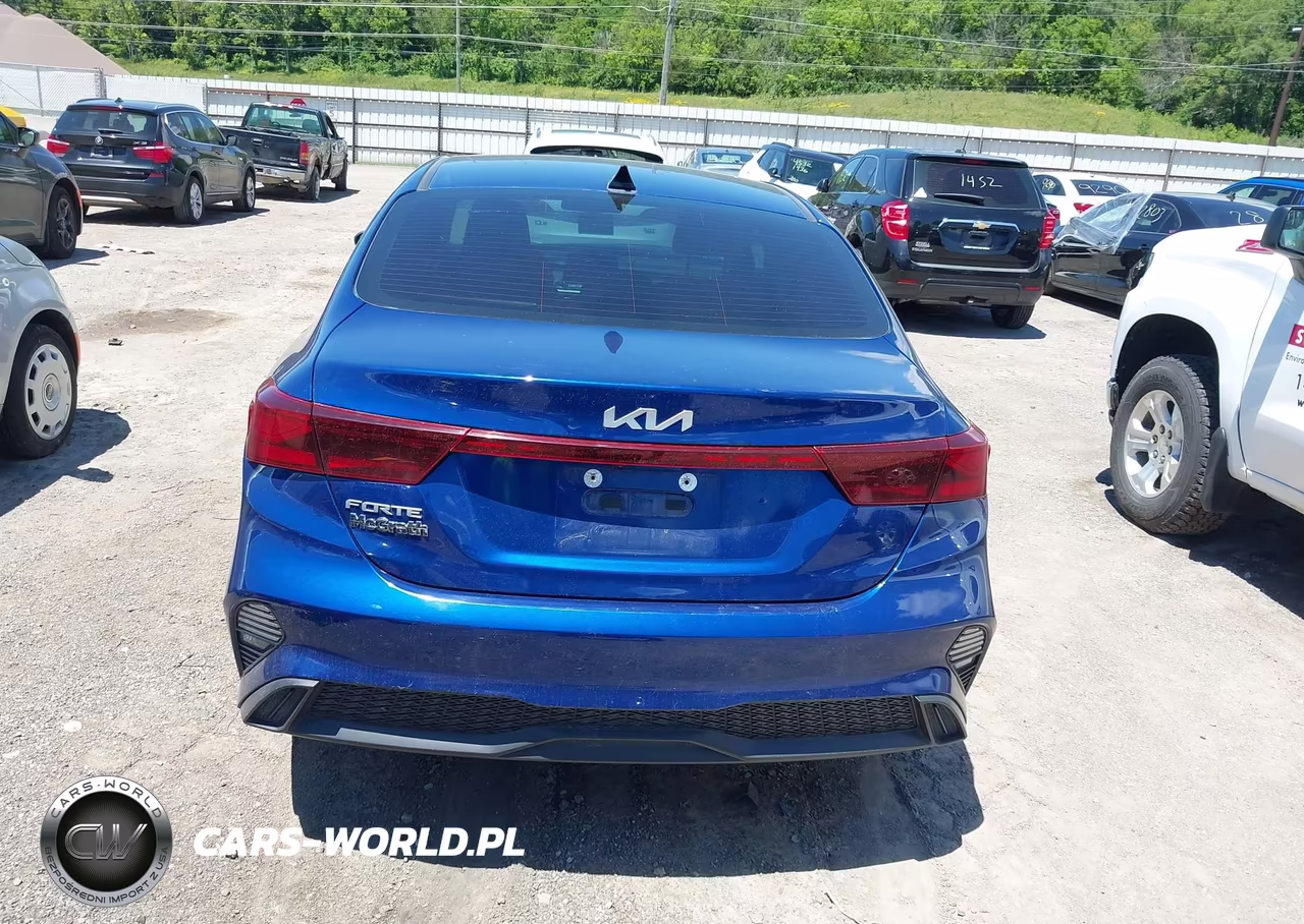 2023 Kia Forte Lxs VIN:3KPF24AD2PE613395 - 16