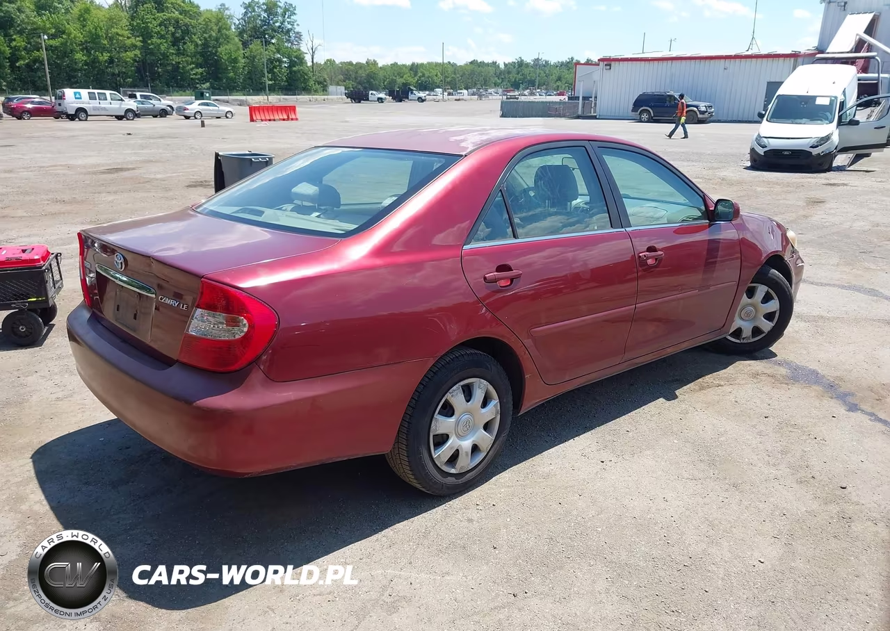 2004 Toyota Camry Le VIN:4T1BE32K74U281895 - 4