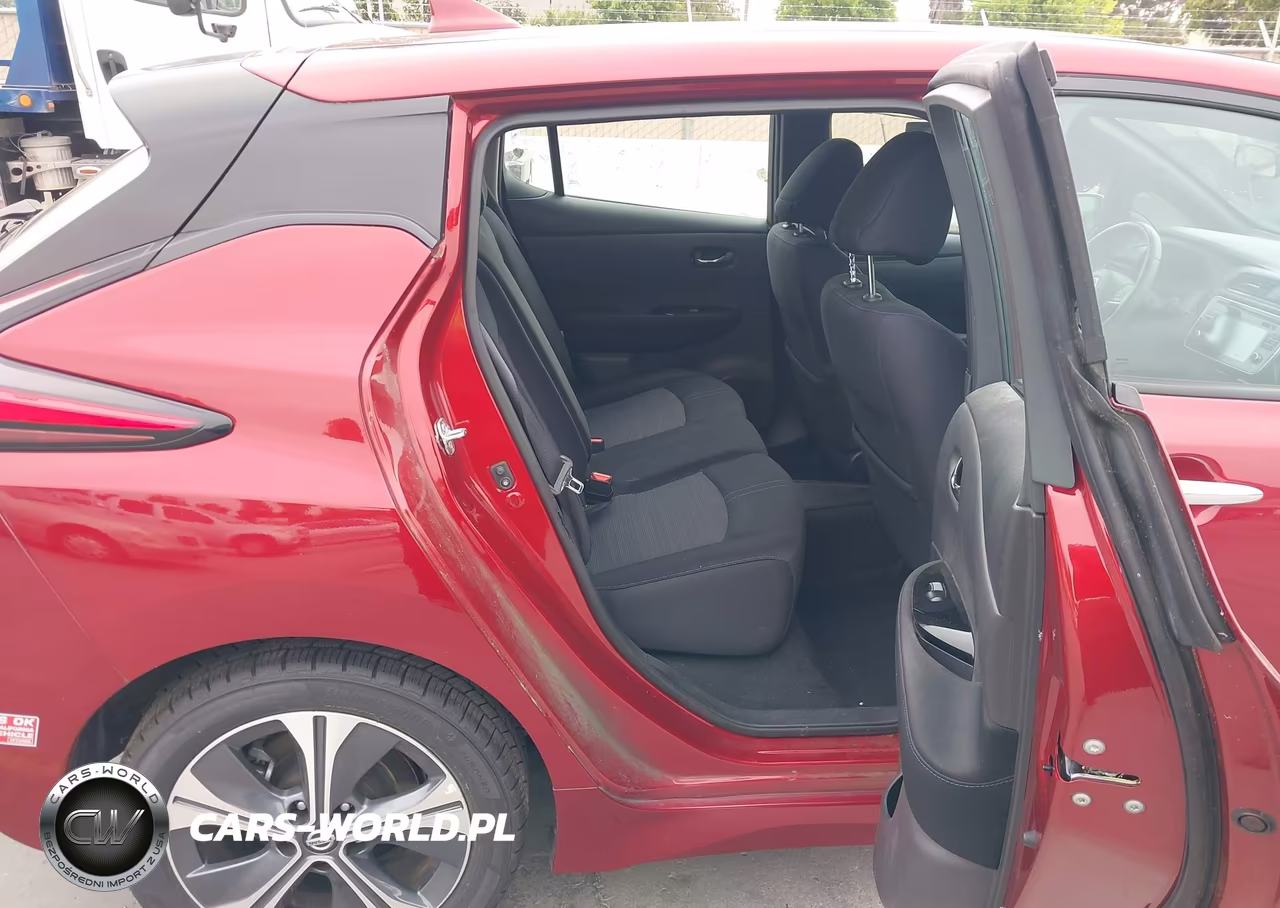 2018 Nissan Leaf Sv VIN:1N4AZ1CP0JC308963 - 8