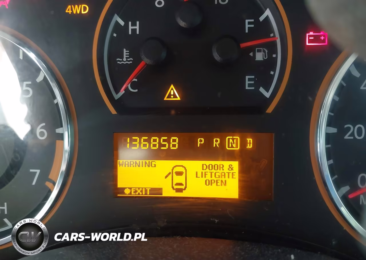 2015 Nissan Armada Platinum VIN:5N1BA0NCXFN621486 - 7