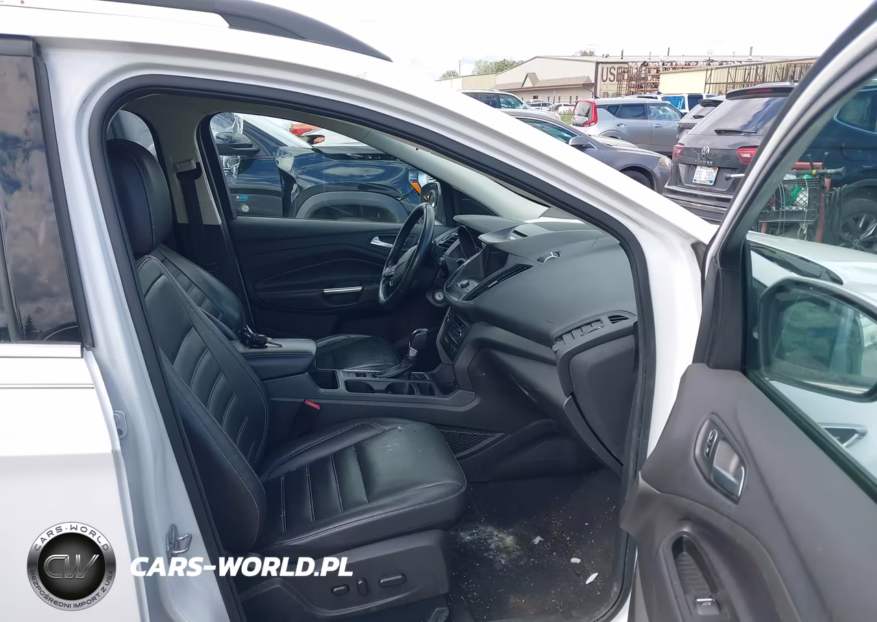 2017 Ford Escape Se VIN:1FMCU9G99HUA22279 - 5