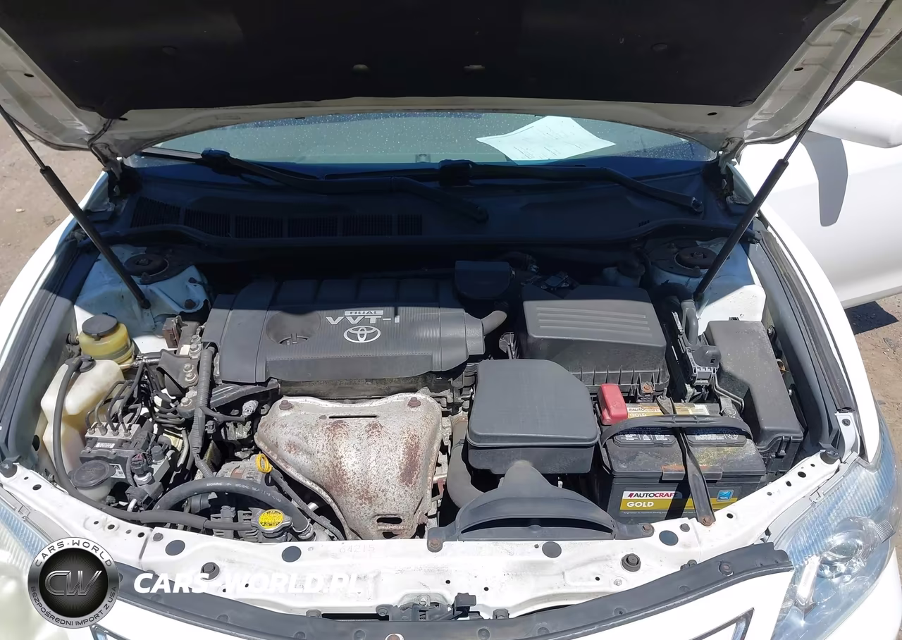 2010 Toyota Camry Le VIN:4T4BF3EK4AR026194 - 10