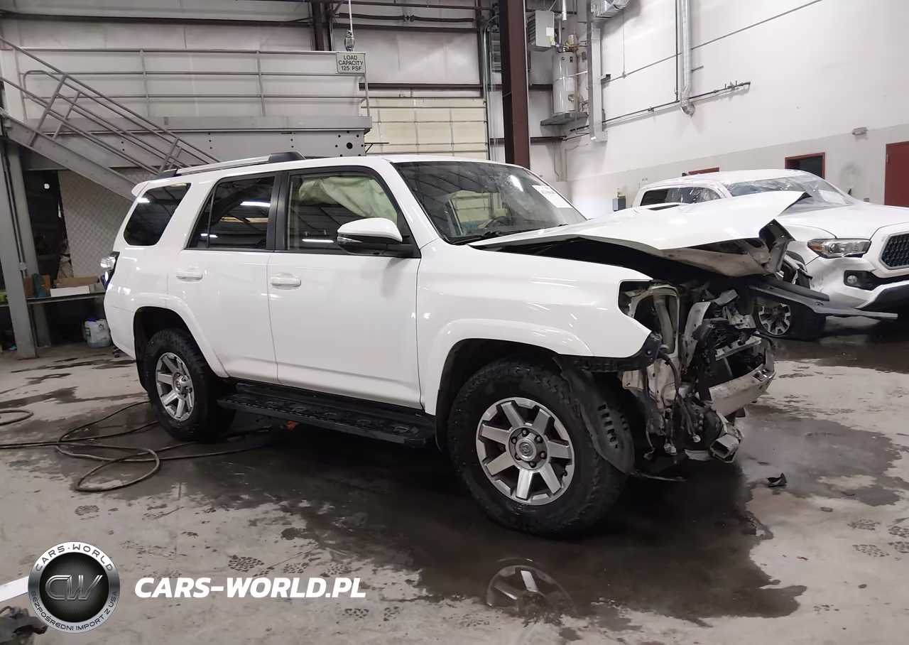 2016 Toyota 4Runner Trail Premium VIN:JTEBU5JR9G5379967 - 14