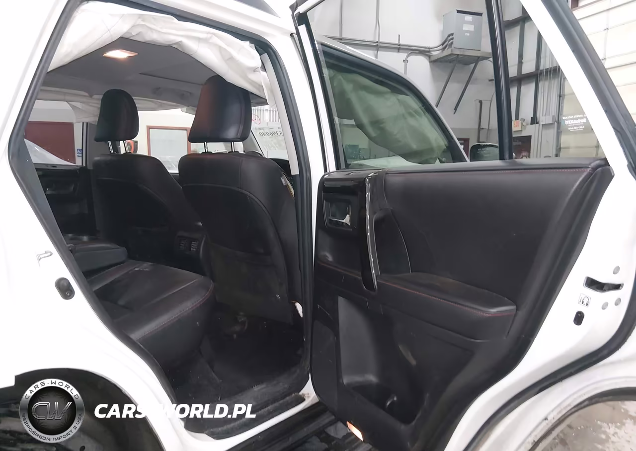 2016 Toyota 4Runner Trail Premium VIN:JTEBU5JR9G5379967 - 8