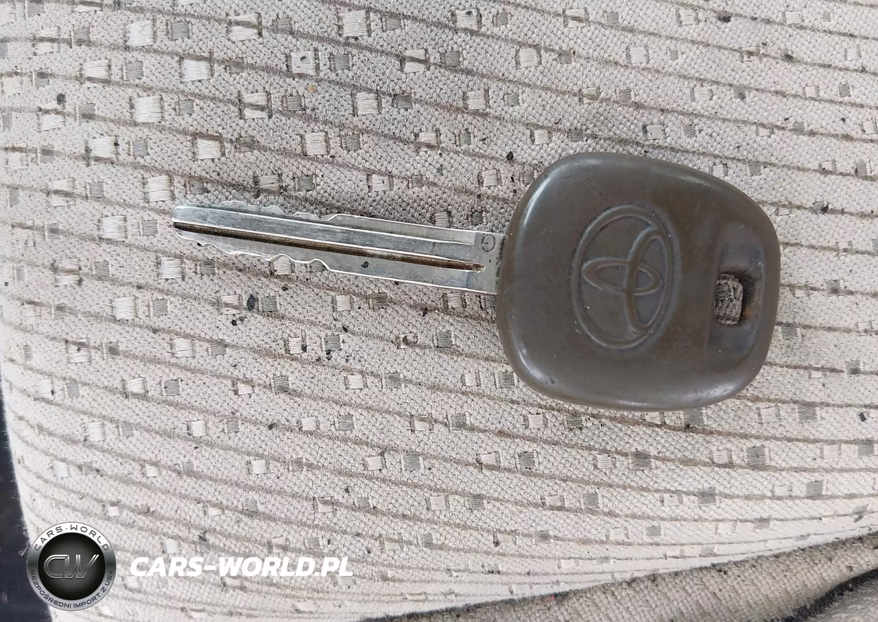 2014 Toyota Camry L VIN:4T4BF1FK0ER341972 - 11