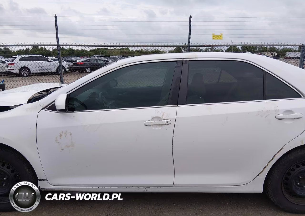 2014 Toyota Camry L VIN:4T4BF1FK0ER341972 - 15