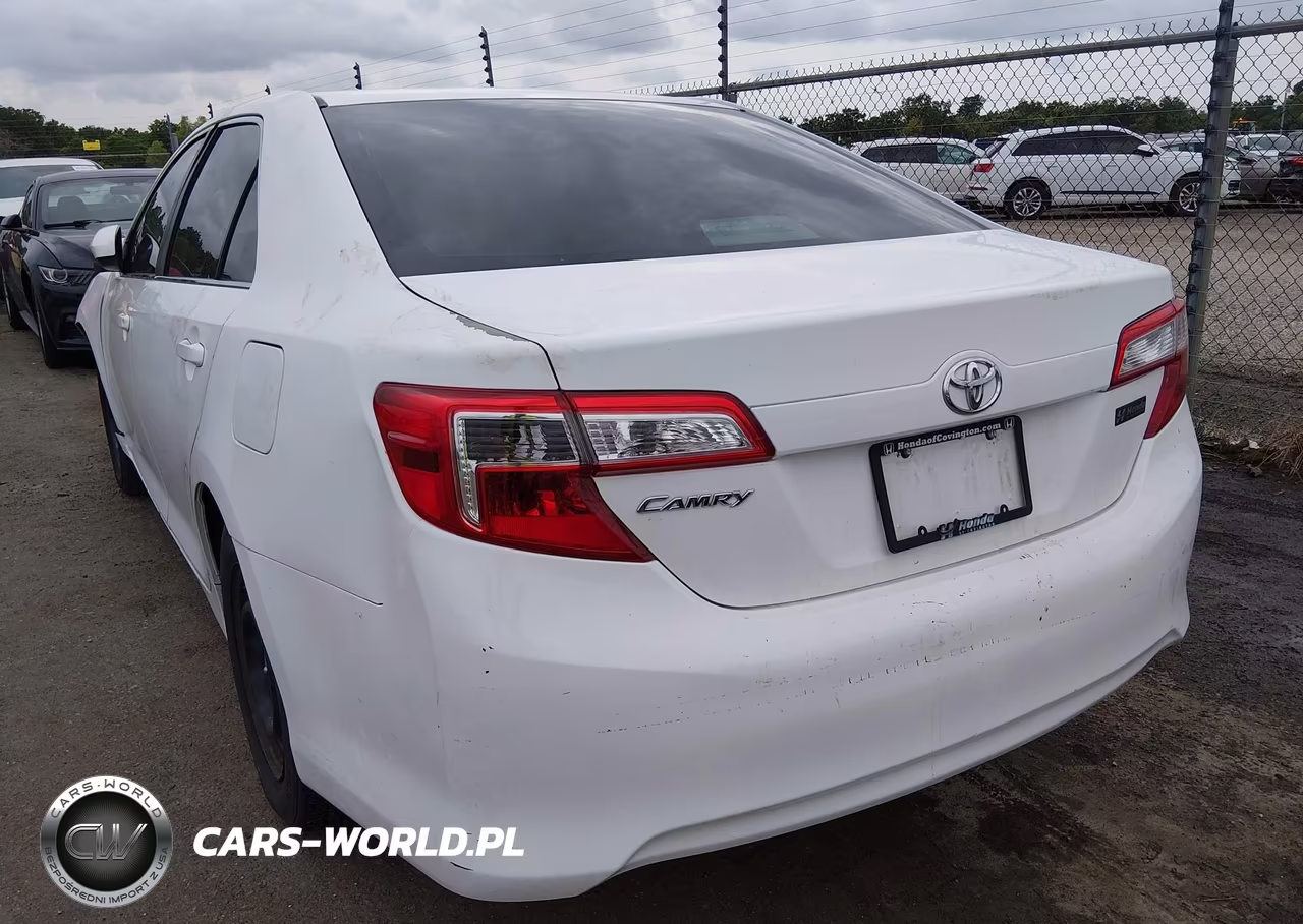 2014 Toyota Camry L VIN:4T4BF1FK0ER341972 - 3