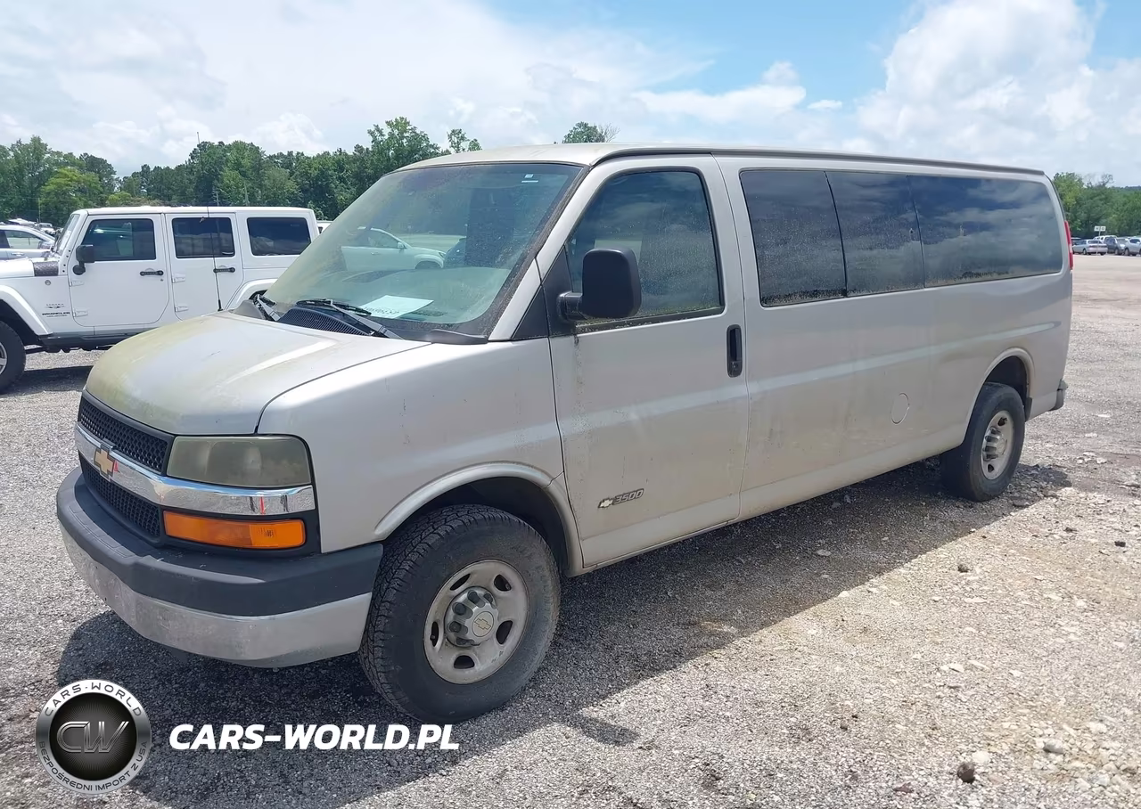 2005 Chevrolet Express VIN:1GAHG39U551255274 - 2