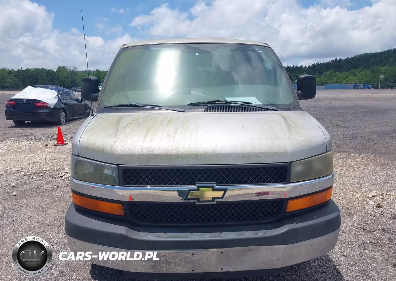 2005 Chevrolet Express VIN:1GAHG39U551255274 - 6