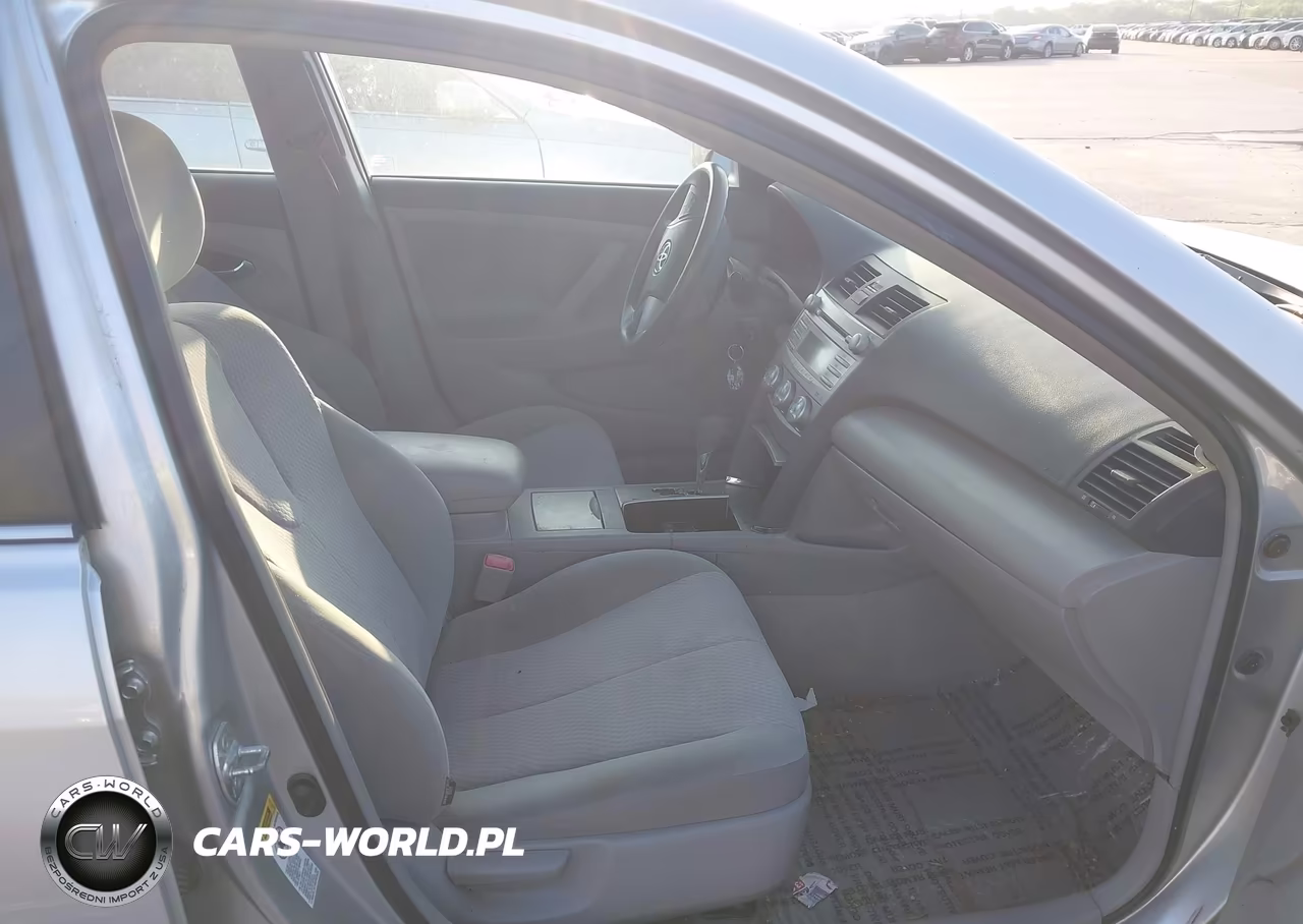 2010 Toyota Camry Le VIN:4T1BF3EK7AU050032 - 5