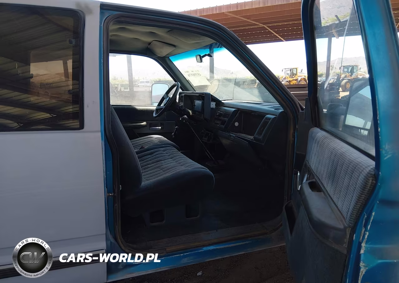 1992 Chevrolet Gmt-400 C2500 VIN:2GCGC29K0N1104456 - 5
