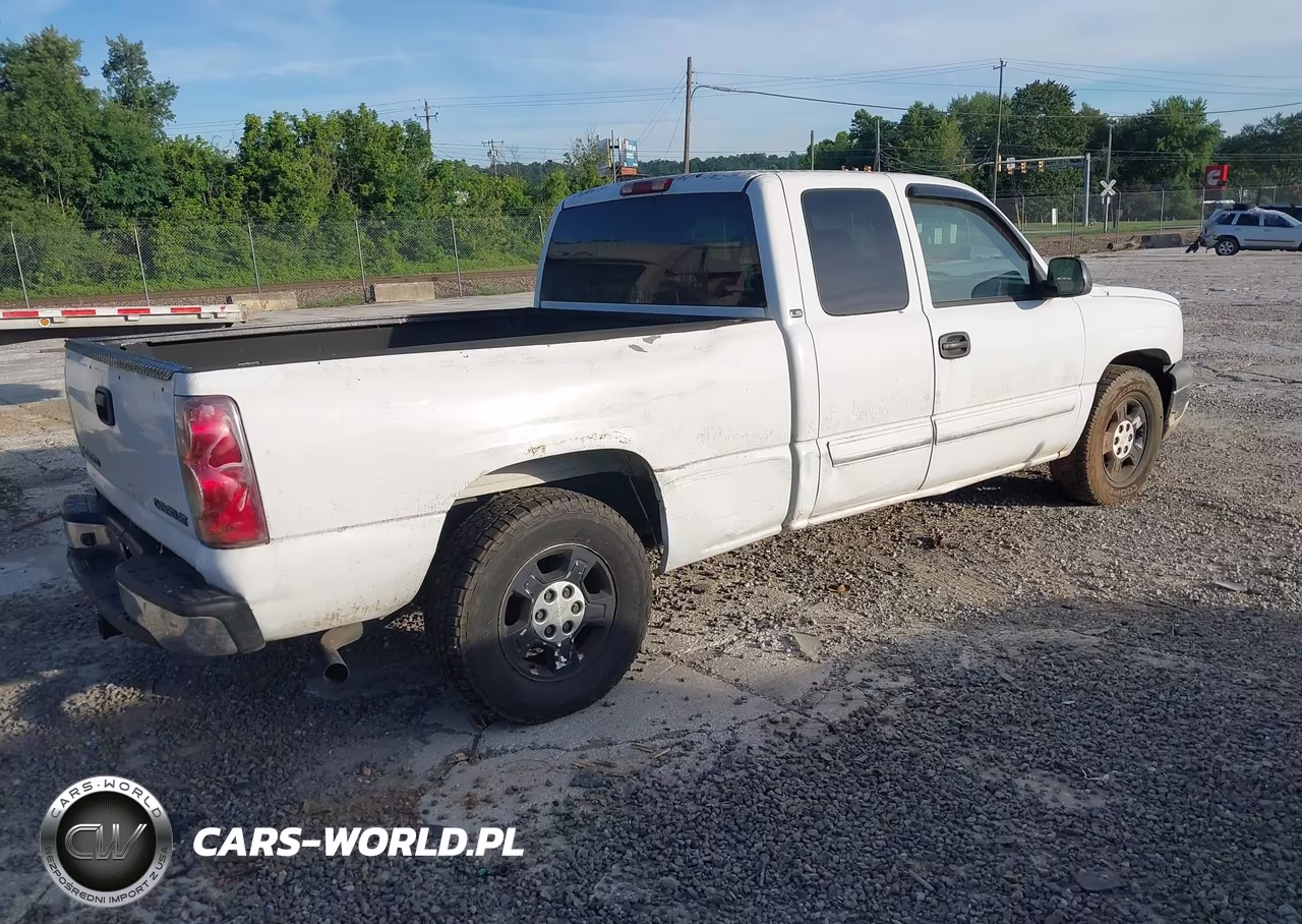 2003 Chevrolet Silverado 1500 Ls VIN:2GCEC19T731253602 - 4