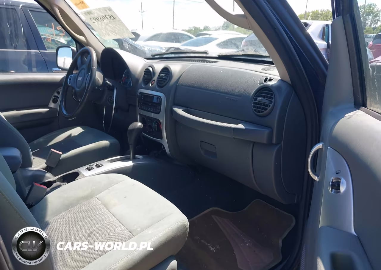 2005 Jeep Liberty Limited Edition VIN:1J4GL58K25W723405 - 5