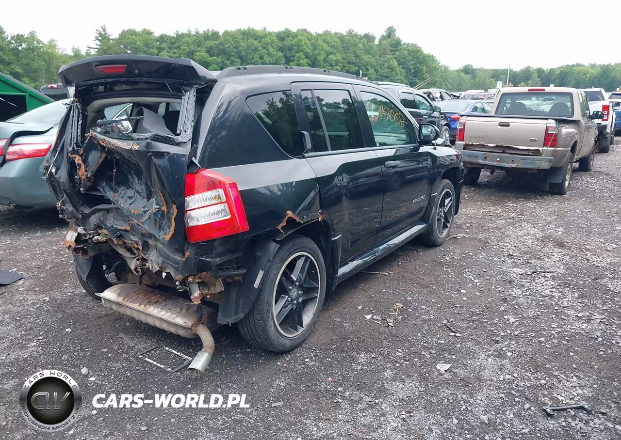 2007 Jeep Compass Sport VIN:1J8FF47W87D364978 - 4