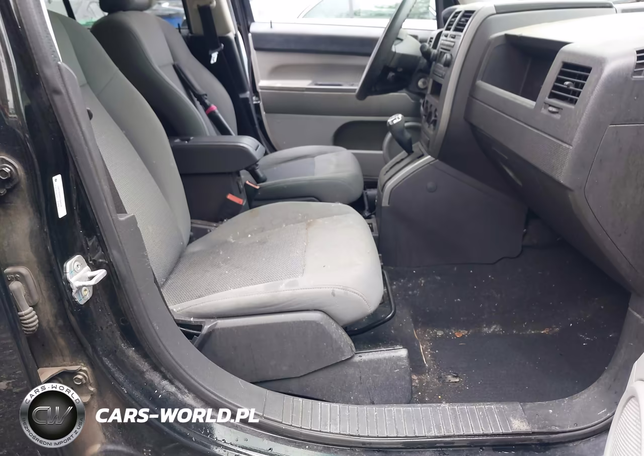 2007 Jeep Compass Sport VIN:1J8FF47W87D364978 - 5
