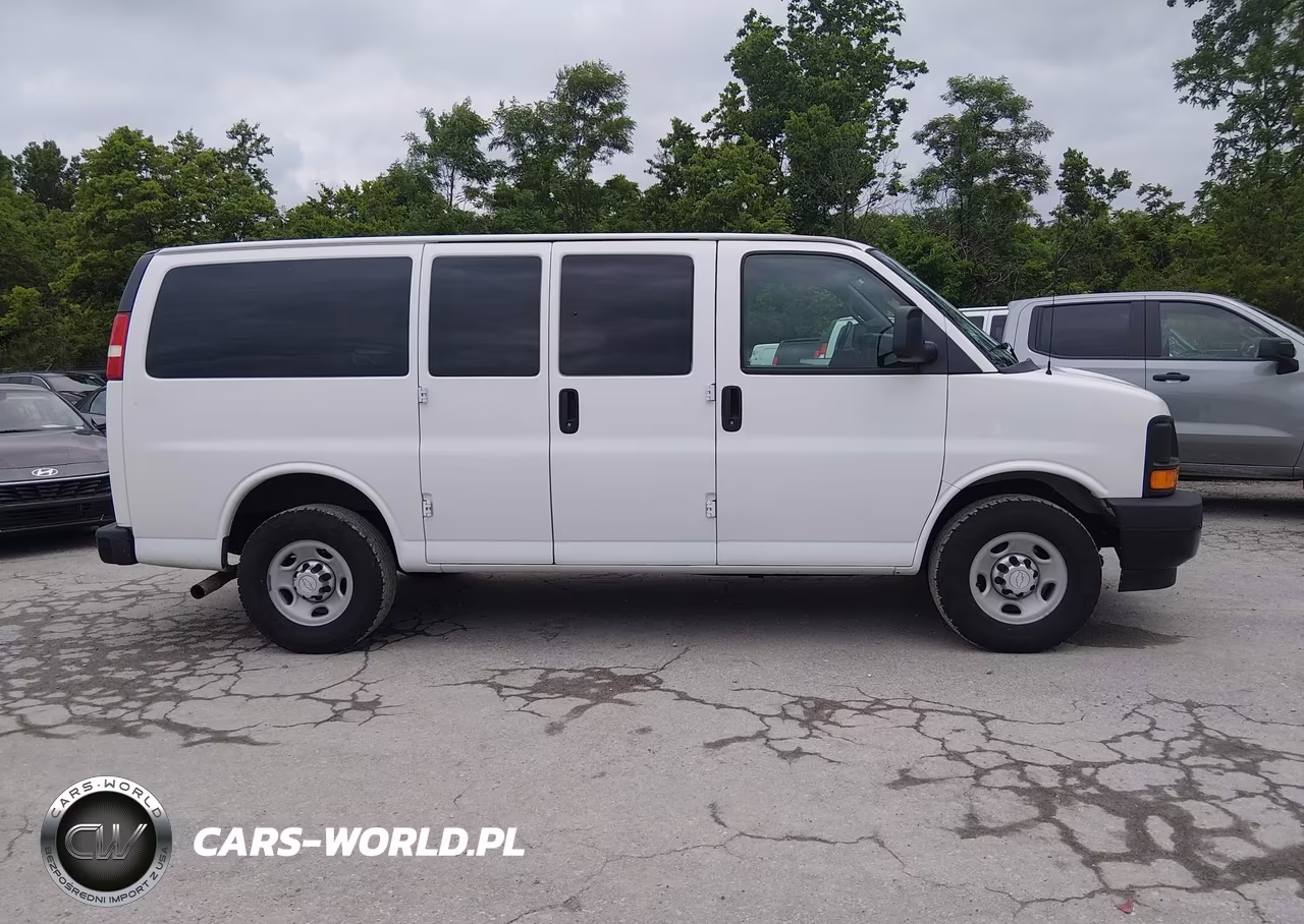 2017 Chevrolet Express 2500 Ls VIN:1GAWGEFF6H1286868 - 14