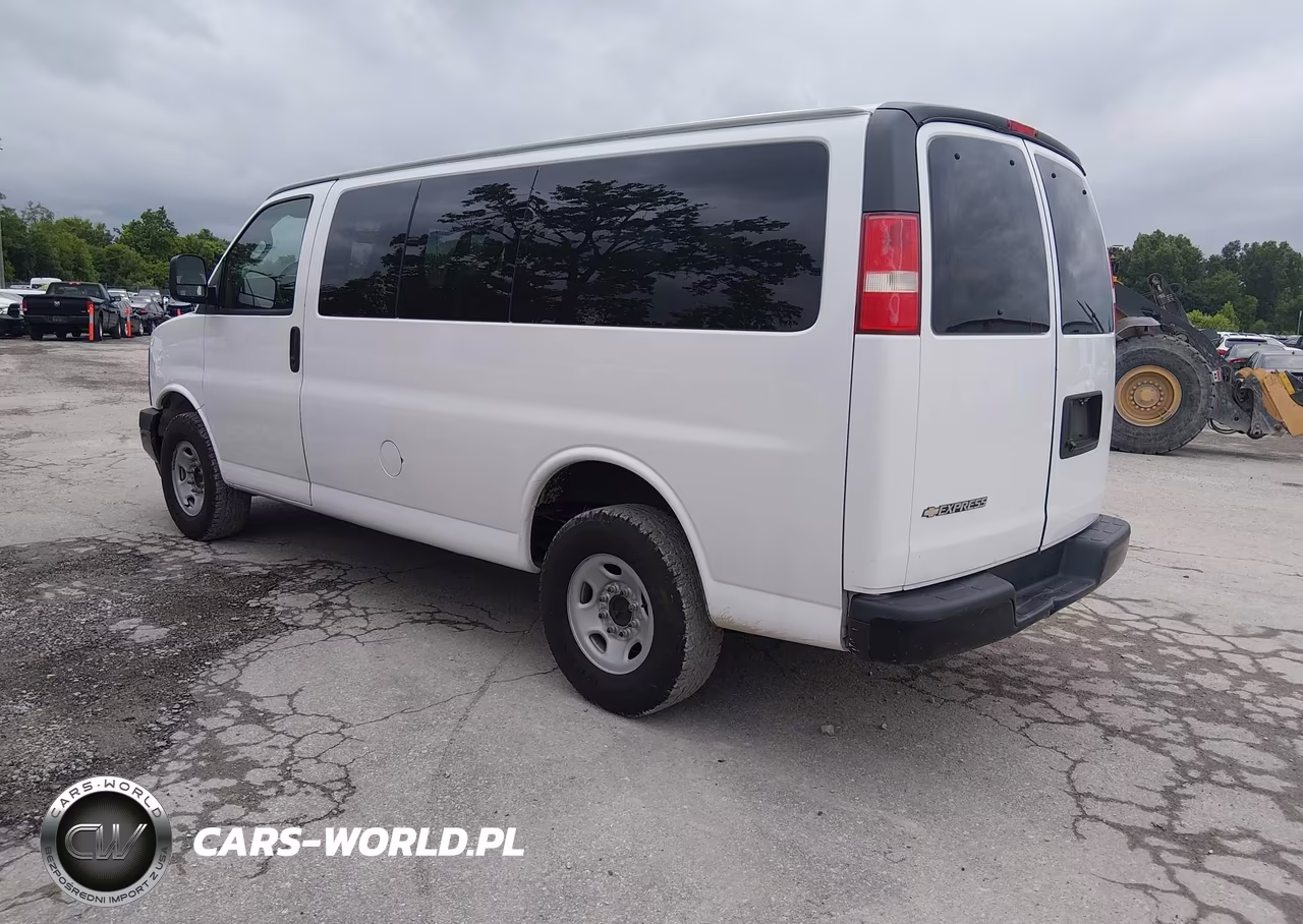 2017 Chevrolet Express 2500 Ls VIN:1GAWGEFF6H1286868 - 3