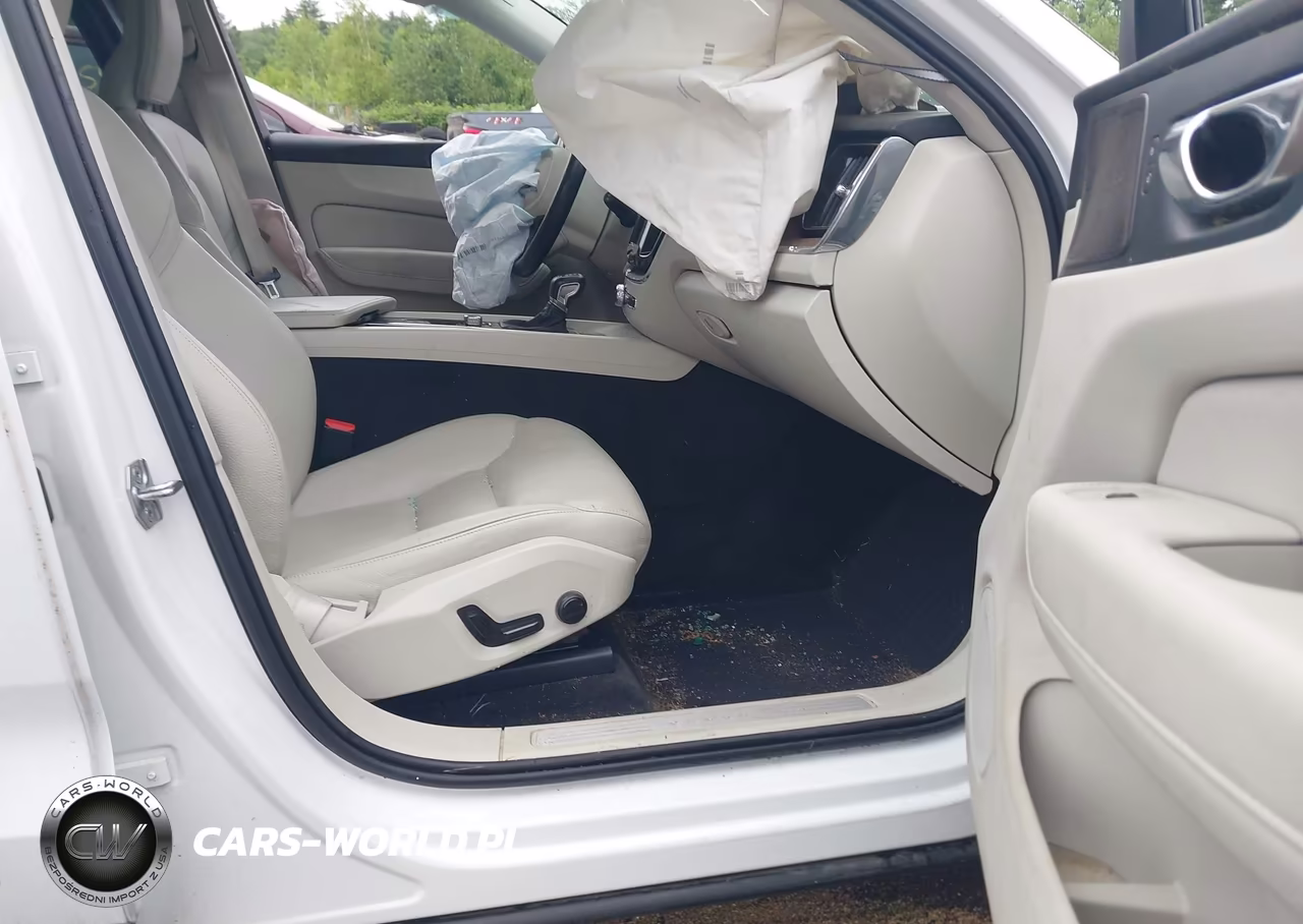 2021 Volvo Xc60 T6 Momentum VIN:YV4A22RK3M1741836 - 5