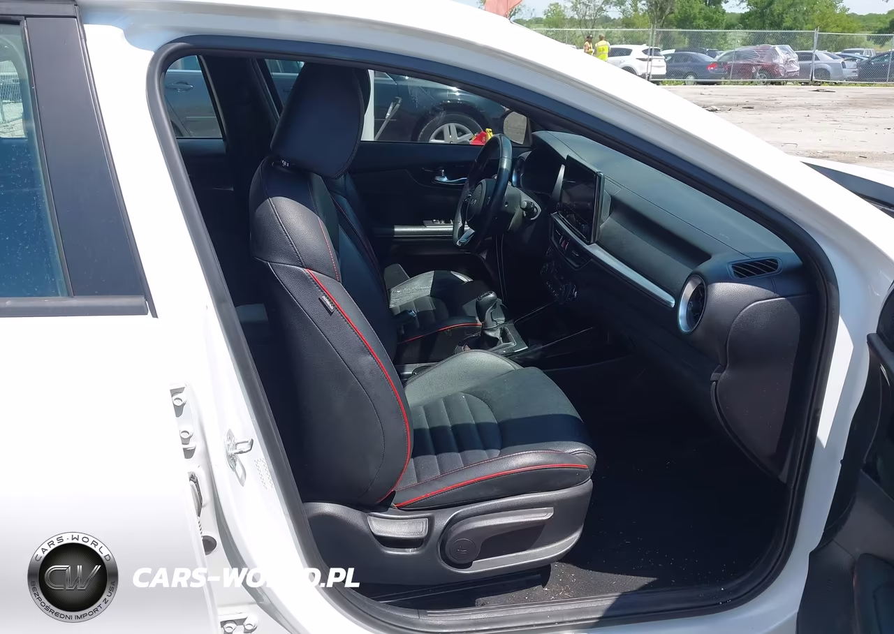 2022 Kia Forte Gt Manual VIN:3KPF44AC7NE424806 - 5
