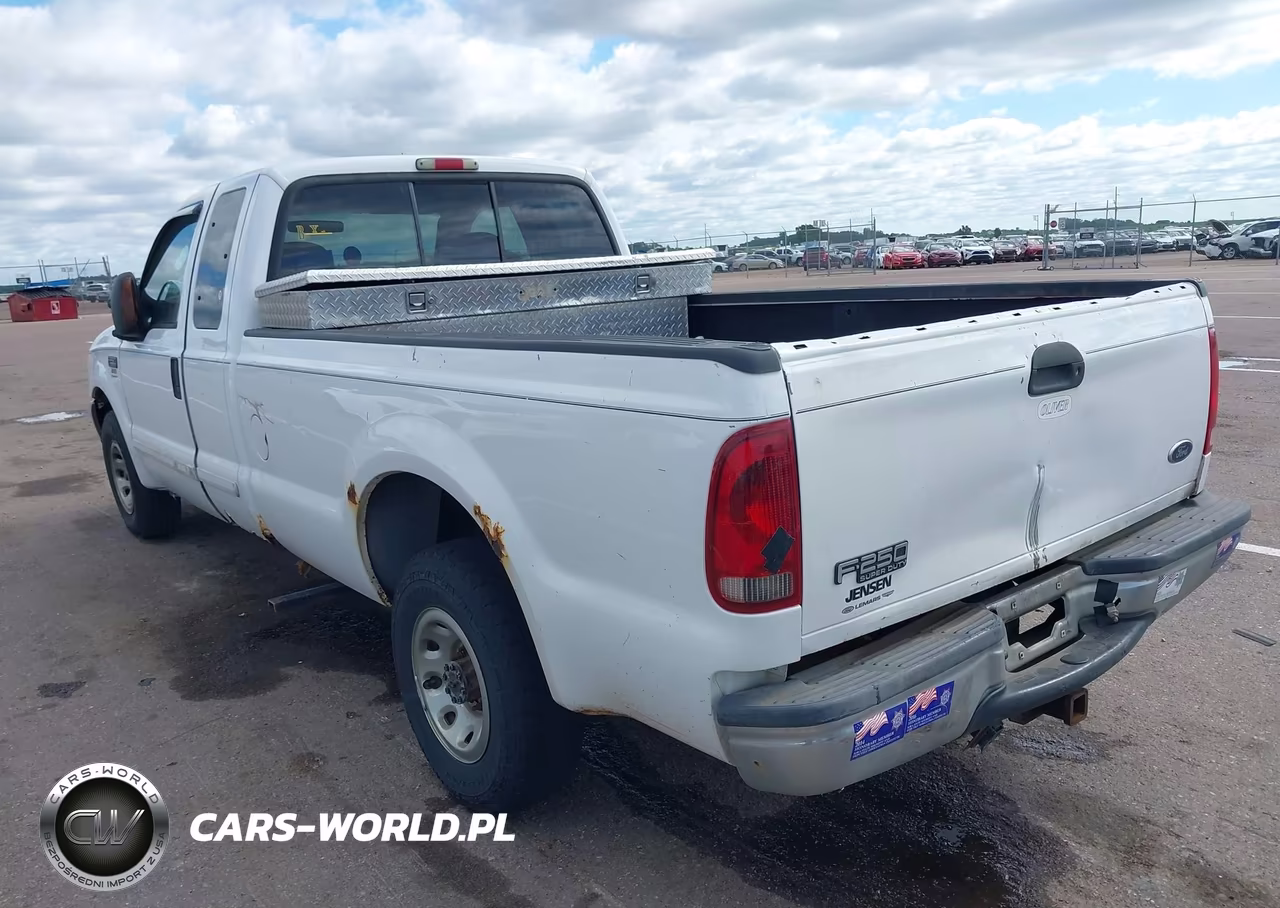 2003 Ford F-250 Lariat-Xl-Xlt VIN:1FTNX20L43EB32869 - 3